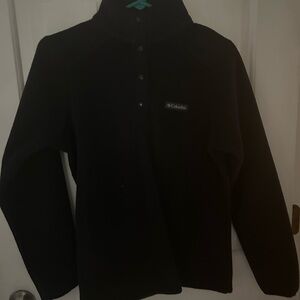 Columbia sweatshirt